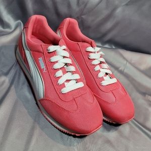 Puma Pacer Next Trainers in Coral Pink